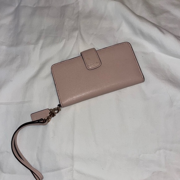 Coach Pink Wristlet - Picture 1 of 3